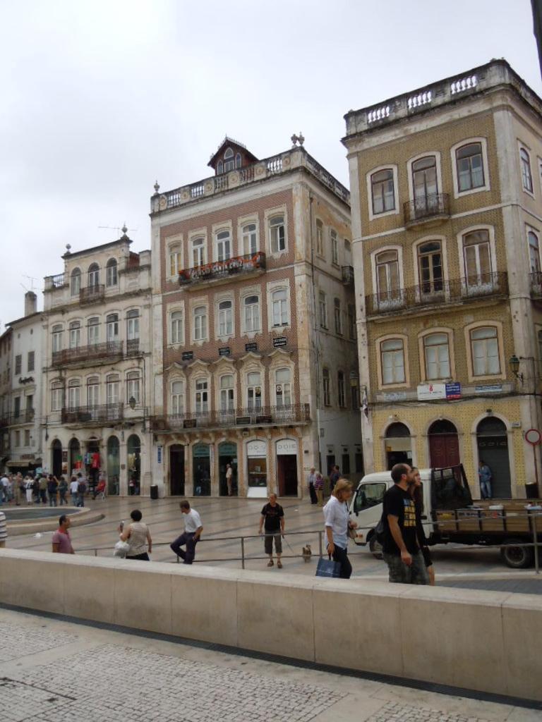 Отель Pensao Santa Cruz Коимбра Экстерьер фото